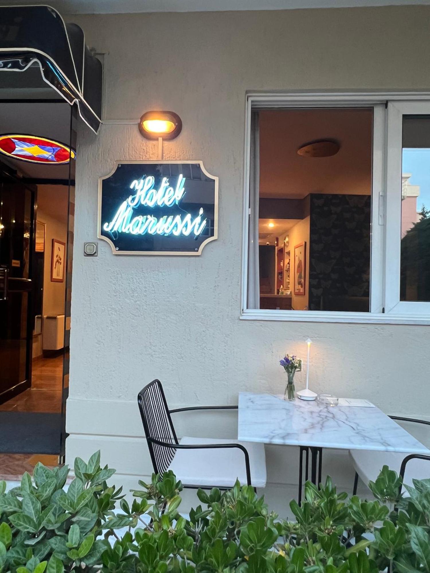 Hotel Maroussi Athen Exterior foto